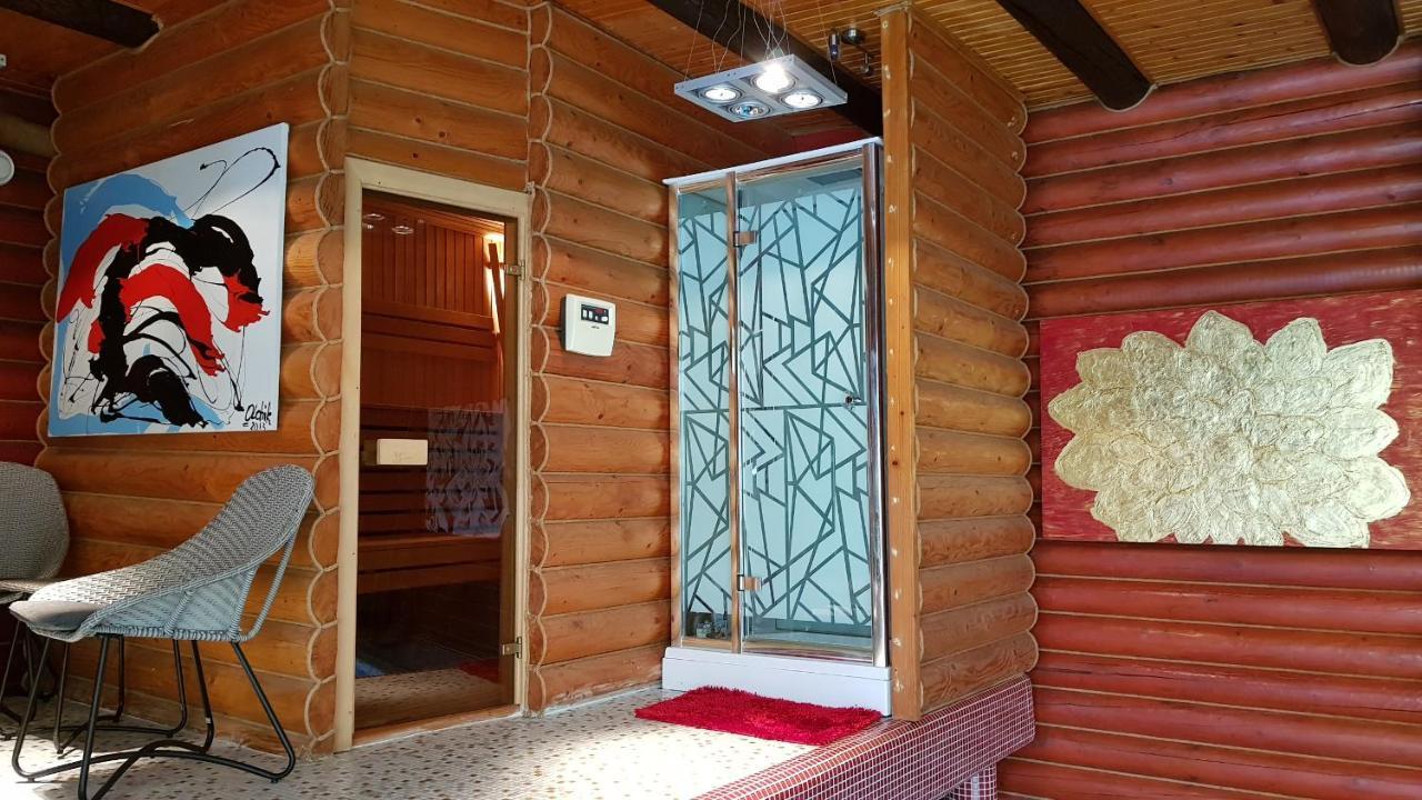 Luxury Apartments With Pool And Sauna In The Villa Czernowitz Exterior foto